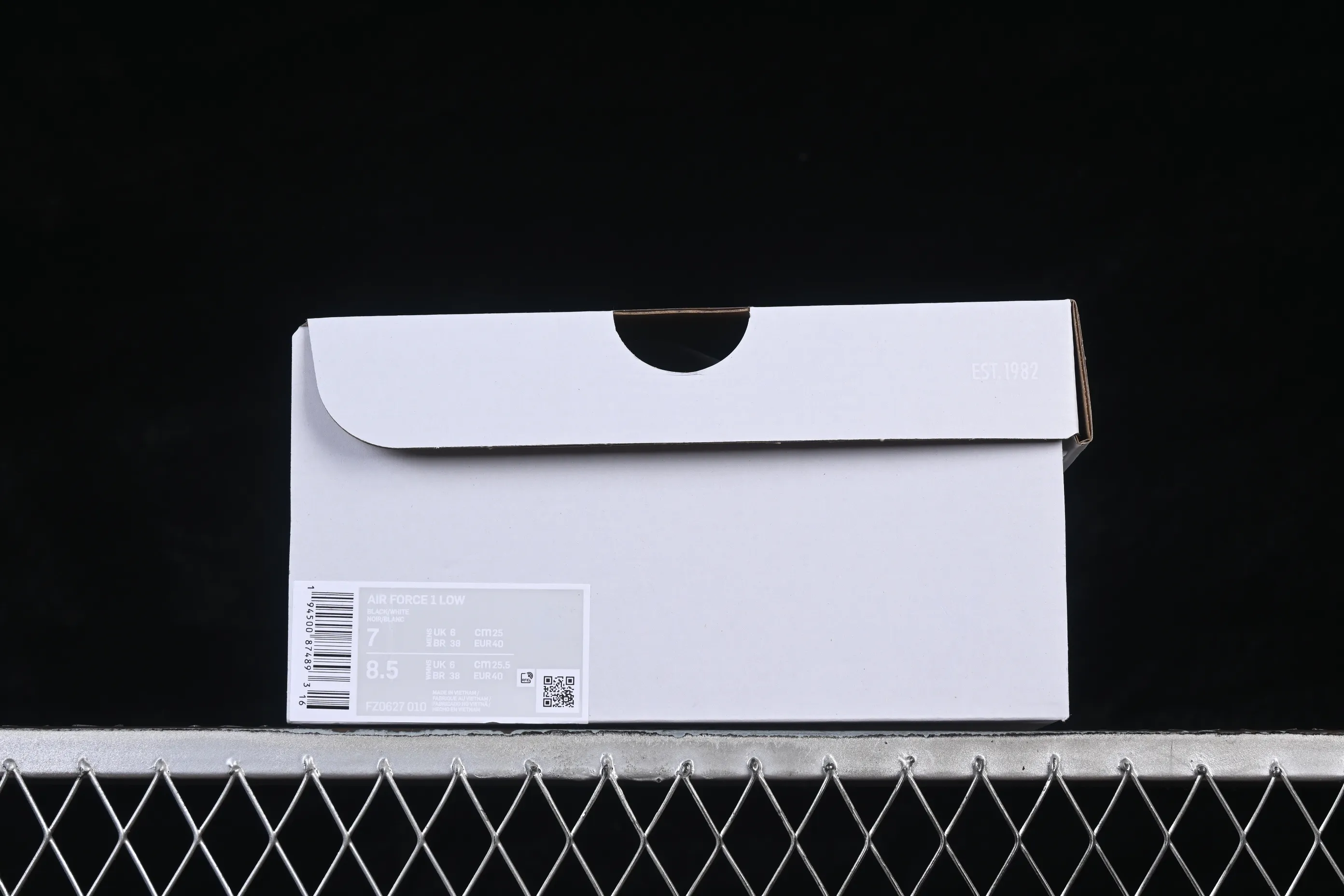 All categories Nk Air Force 1 Air Force series Nk Air Force 1 Low Air Force low-top Nike Air Force 1'07 Low Classic black and white hook Air Force 1 low-top casual sneakers FZ0627-010